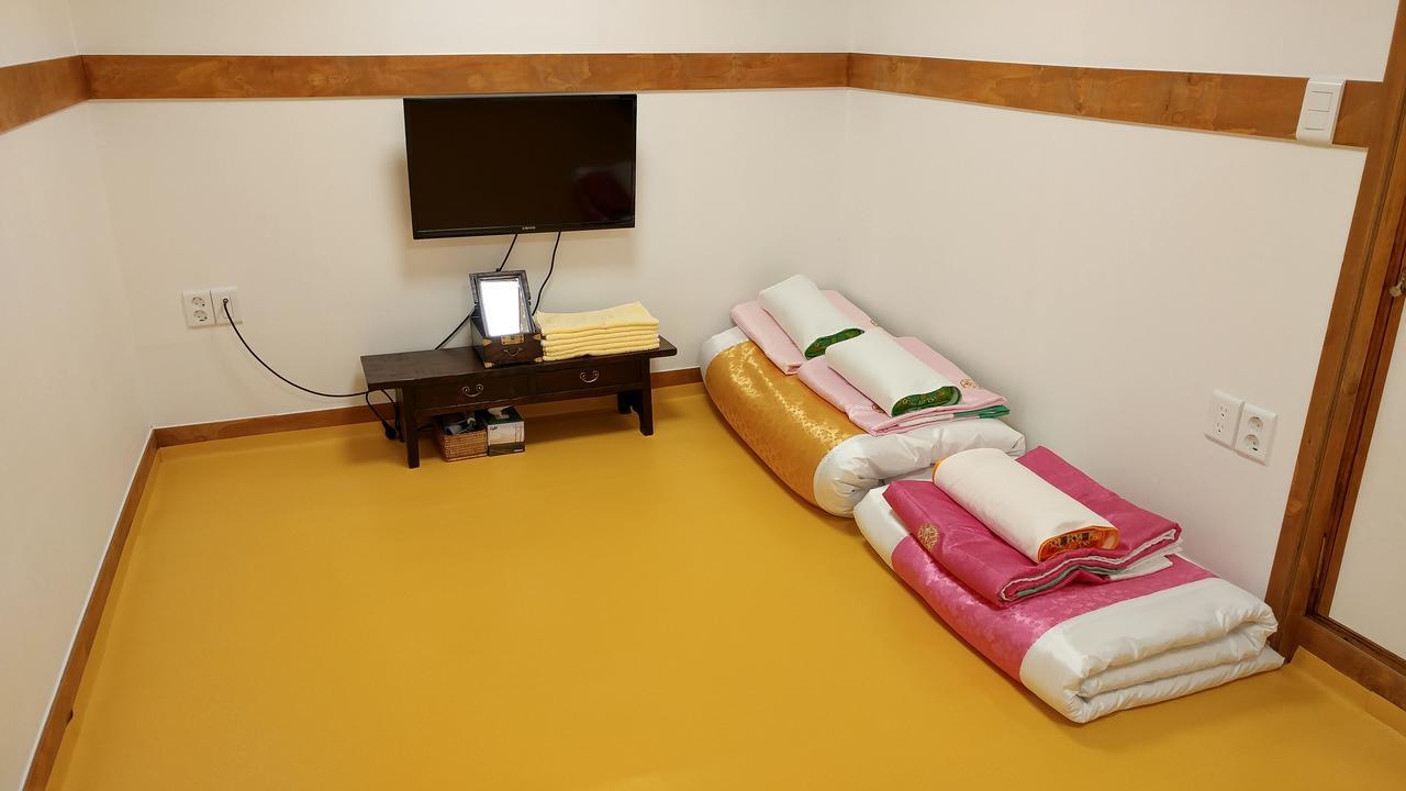 Sohyundang Guesthouse โซล ภายนอก รูปภาพ