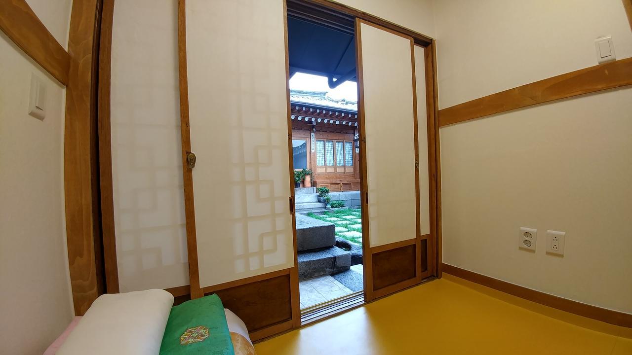 Sohyundang Guesthouse โซล ภายนอก รูปภาพ