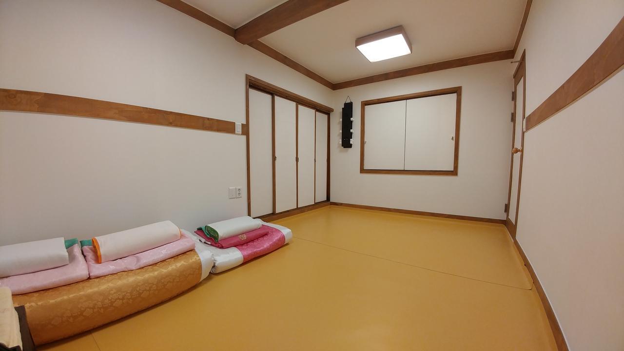 Sohyundang Guesthouse โซล ภายนอก รูปภาพ