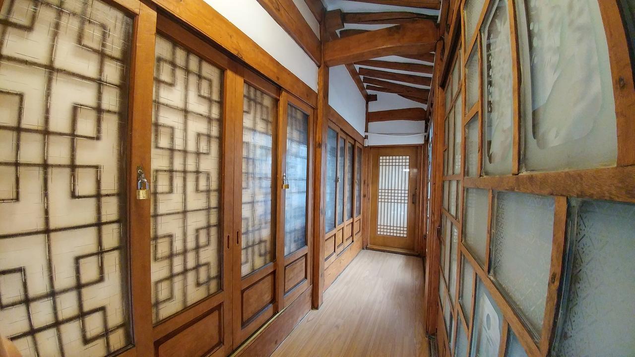 Sohyundang Guesthouse โซล ภายนอก รูปภาพ